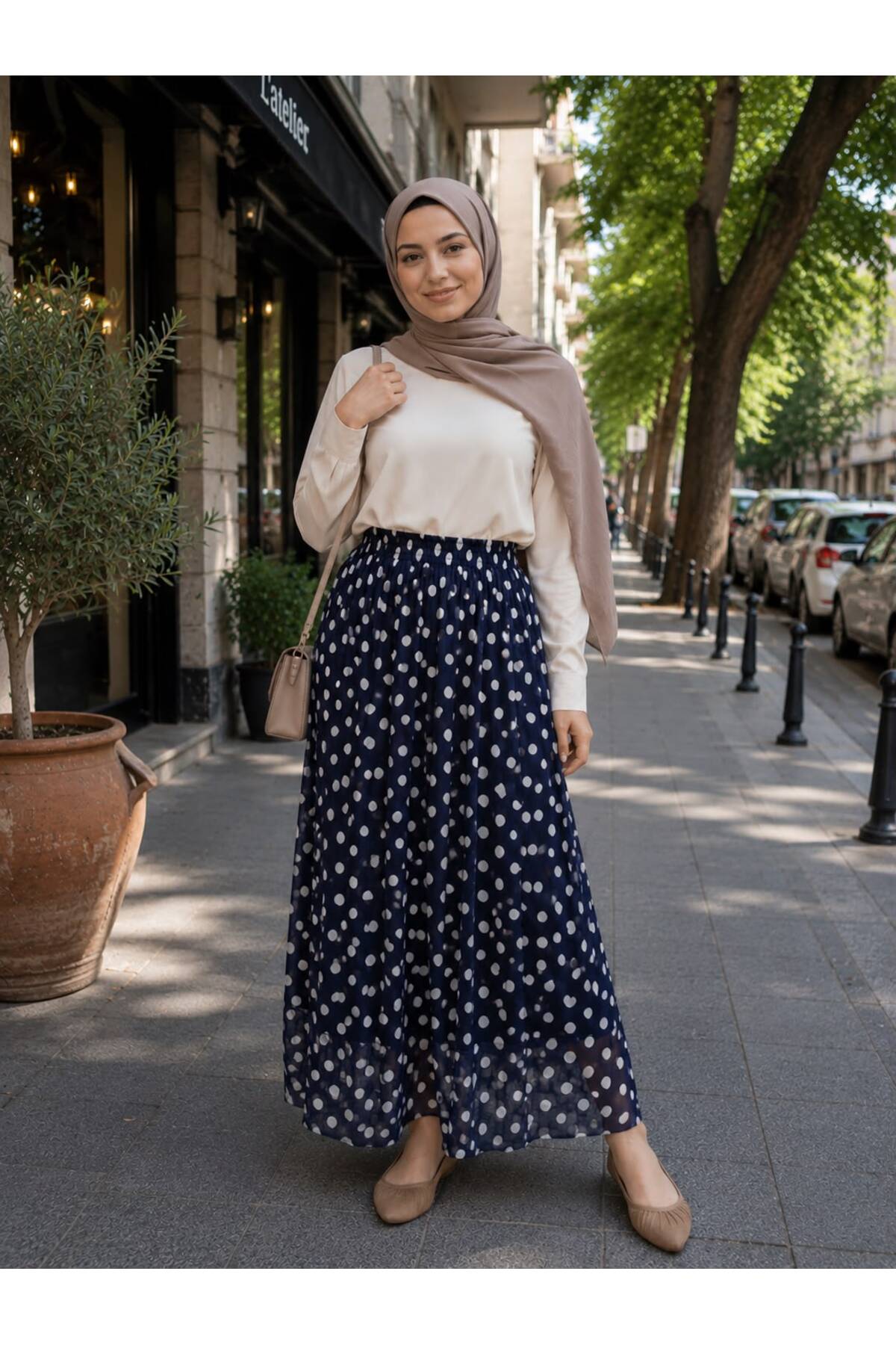 Şifon Kumaş Puantiyeli Etek